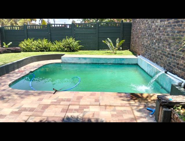 5 BEDROOM HOUSE FOR SALE IN SUIDERBERG